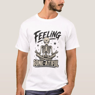 Mooie Bot-achtige Mediterende Skelet T-shirt