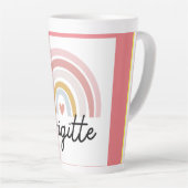 Mooie Brigitte met regenboogroze latte Mok. Latte Mok (Rechterhoek)
