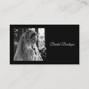 Mooie bruid in Lacy Wedding Veil Visitekaartje