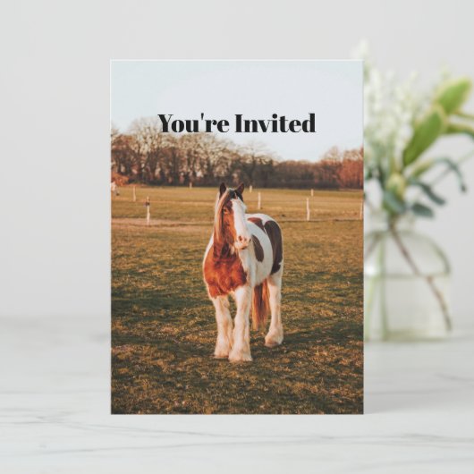 Mooie bruine verf ontwerp paard foto verjaardag kaart (Staand voorkant)