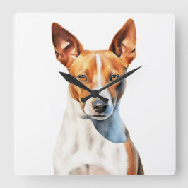 MOOIE BRUINE & WITTE BASENJI HOND VIERKANTE KLOK