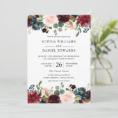 Mooie Burgundy Blush Floral Wedding Kaart (Staand voorkant)