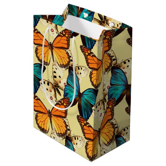 Mooie Butterflies Medium Cadeauzakje (Achterkant Gekanteld)