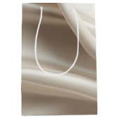 Mooie Champagne Gouden Romantische Nep Satijn Brui Medium Cadeauzakje (Voorkant)