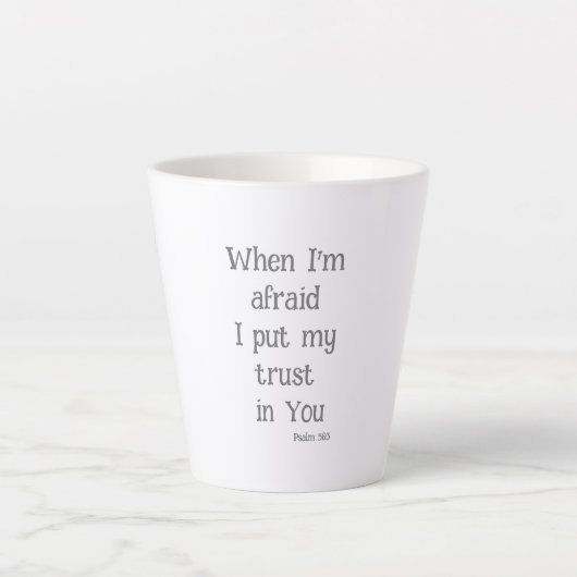 Mooie Christelijke Bijbel Verse Psalm 56:3 Bloemen Latte Mok (Voorkant)