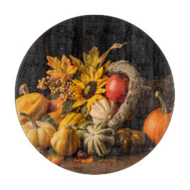Mooie cornucopia gevuld met navelgans snijplank
