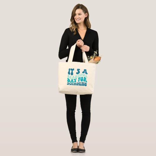 Mooie dag voor zwemmen— grote tote bag (Voorkant (model))