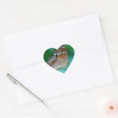 Mooie Danaus Plexippus Vlinder op Blad. Hart Sticker (Envelop)