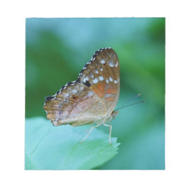Mooie Danaus Plexippus Vlinder op Blad. Notitieblok