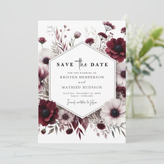 Mooie digitale Bourgondische bruiloft Save The Date (Staand voorkant)