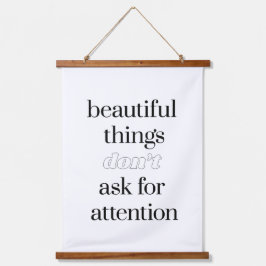 Mooie dingen hout met wandtapijt hangend wandkleed