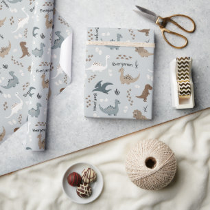 Mooie dinosaurus voetafdrukken & aangepaste naam l cadeaupapier