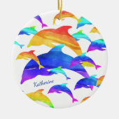 Mooie dolfijnen in regenboog met de naam Kerstmis Keramisch Ornament (Voorkant)