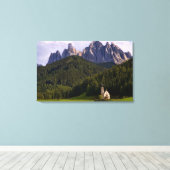 Mooie eenzame kerk, Rainui 2 genaamd Canvas Afdruk (Insitu (Houten vloer))