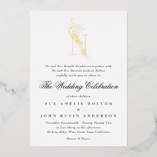 Mooie Elegant Floral GOLD Monogram Weddenschap Folie Uitnodiging (Voorkant)