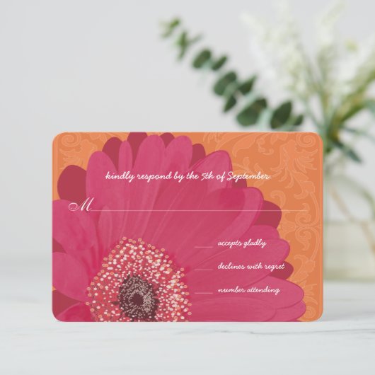 Mooie Elegant Gerber Daisy Wedding Uitnodiging (Staand voorkant)