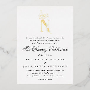 Mooie Elegante Bloemige Gouden Monogram Huwelijk Folie Uitnodiging