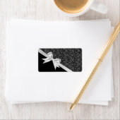 Mooie elegante trendy zwart-witte vogel etiket (Insitu)