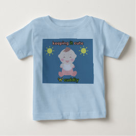 Mooie en knuffelige babyblauwe T-shirt