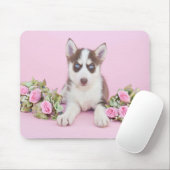 Mooie estige puppy met roze rozen muismat (Met muis)