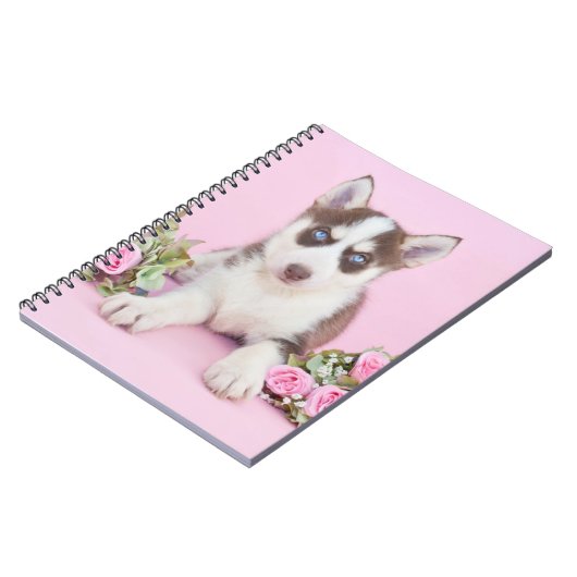 Mooie estige puppy met roze rozen notitieboek (Linkerzijde)