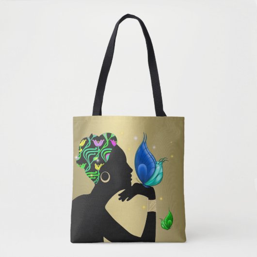 Mooie etnische vrouw over print tas (Voorkant)