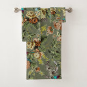 Mooie exotische vogel, Moerasgroene achtergrond Bad Handdoek (Insitu)