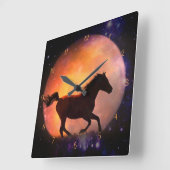 Mooie Fantasy Horse and Moon Clock Vierkante Klok (Hoek)