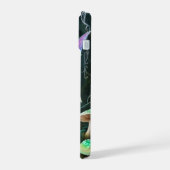 Mooie fee in een betoverd paddenstoelbos iPhone 15 case (Linkerkant)