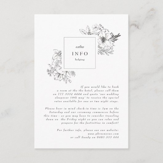 Mooie Floral Monogram Sketched Wreath Wedding Informatiekaartje (Voorkant)