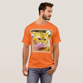 Mooie foto van een Cute Cat. Bestel nu T-shirt (Voorkant volledig)