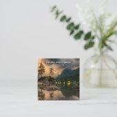 Mooie foto van het bergmeer in Evening Vierkante Visitekaartje (Staand voorkant)