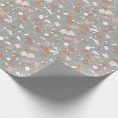 Mooie gedempte woestijntinten terrazzo patroon cadeaupapier (Hoek)