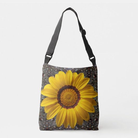 Mooie gele bloem tegen abstracte achtergrond crossbody tas (Voorkant)