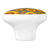 Mooie gele bloemen op grijze achtergrond keramische knop (Zijkant)