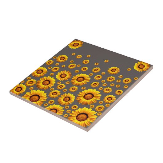 Mooie gele bloemen op grijze achtergrond tegeltje (Zijkant)