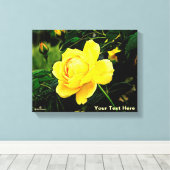 Mooie gele Rose Canvas Afdruk (Insitu (Houten vloer))