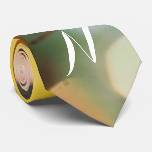 mooie gele rozenbloem, stropdas voor een monogram. (Opgerold)