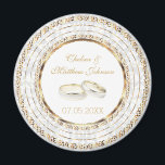 Mooie Golden Wedding Bands Magneet<br><div class="desc">Trouwdag Favor Magnet. Een trouwdag aandenken van de bruid en bruidegom klaar om te personaliseren. Dit product is 100% . Design Afbeeldingen en / of tekst kunnen worden toegevoegd, verwijderd, verplaatst, vergroot/verkleind, veranderd rond, gedraaid, etc... ... ... ... ... ... ... ... ... ... ... ... ... ... ... ......</div>