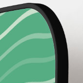 Mooie golvende lijnen strepen groene pickleballpad pickleball paddle (Links Detail)