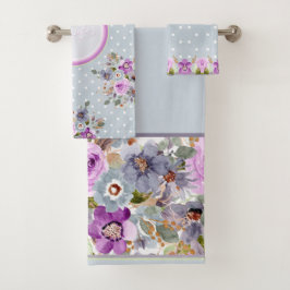 Mooie gouden paarse bloem op grijze polkadot bad handdoek
