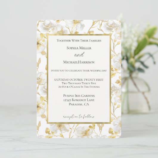 Mooie Gouden Witte Bloemen Bruiloft Kaart (Staand voorkant)
