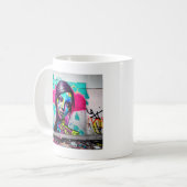 Mooie Graffiti Kunst Vrouw op Koffiemok (Voorkant links)