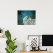 Mooie Grijze Wolf in een Donker Bos Poster (Thuiskantoor)