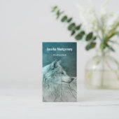 Mooie Grijze Wolf in een Donker Bos Visitekaartje (Staand voorkant)