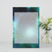 Mooie groene nebula gevuld met sterren briefpapier (Staand voorkant)