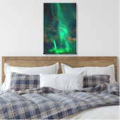 Mooie groene noordelijke lichten met wolken canvas afdruk (Insitu (Slaapkamer))