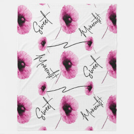 Mooie grote roze bloemenfleece deken