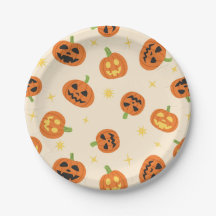 Mooie Halloween-pompoenen op crèmekleurige papiere