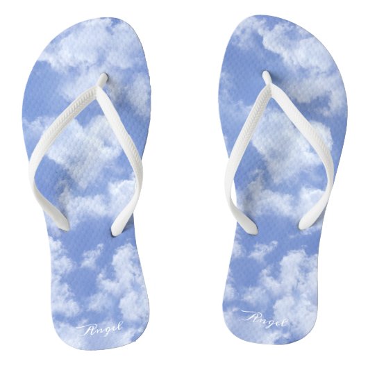 Mooie hartvormige wolk in blauwe lucht vrolijk gel teenslippers (Voetbed)